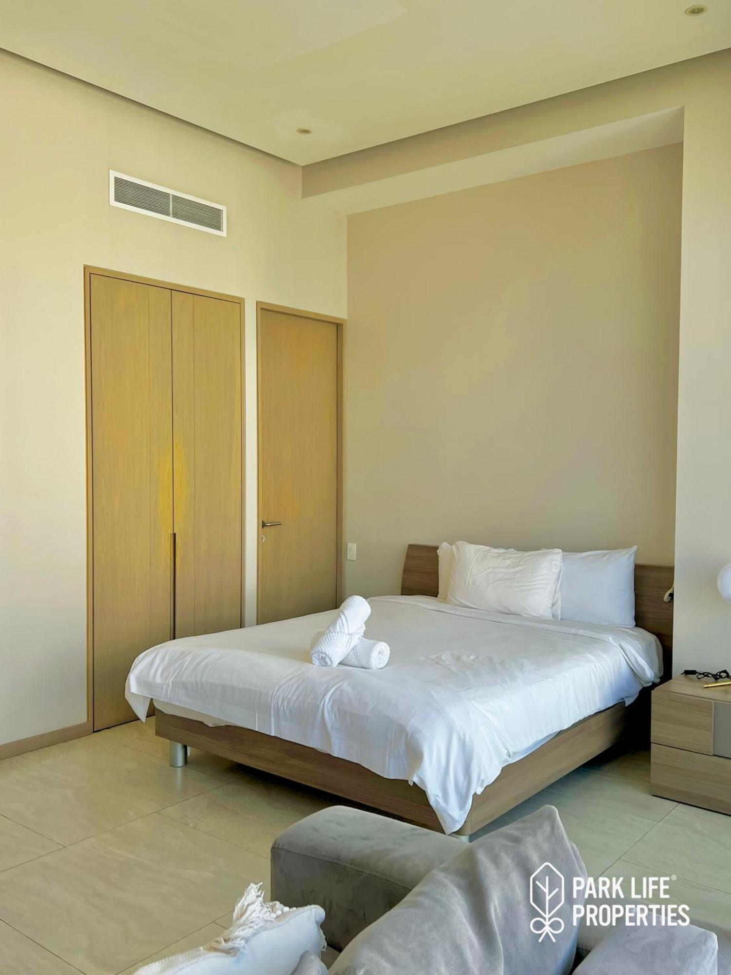 Park Life Guadalajara Aparthotel Exterior photo